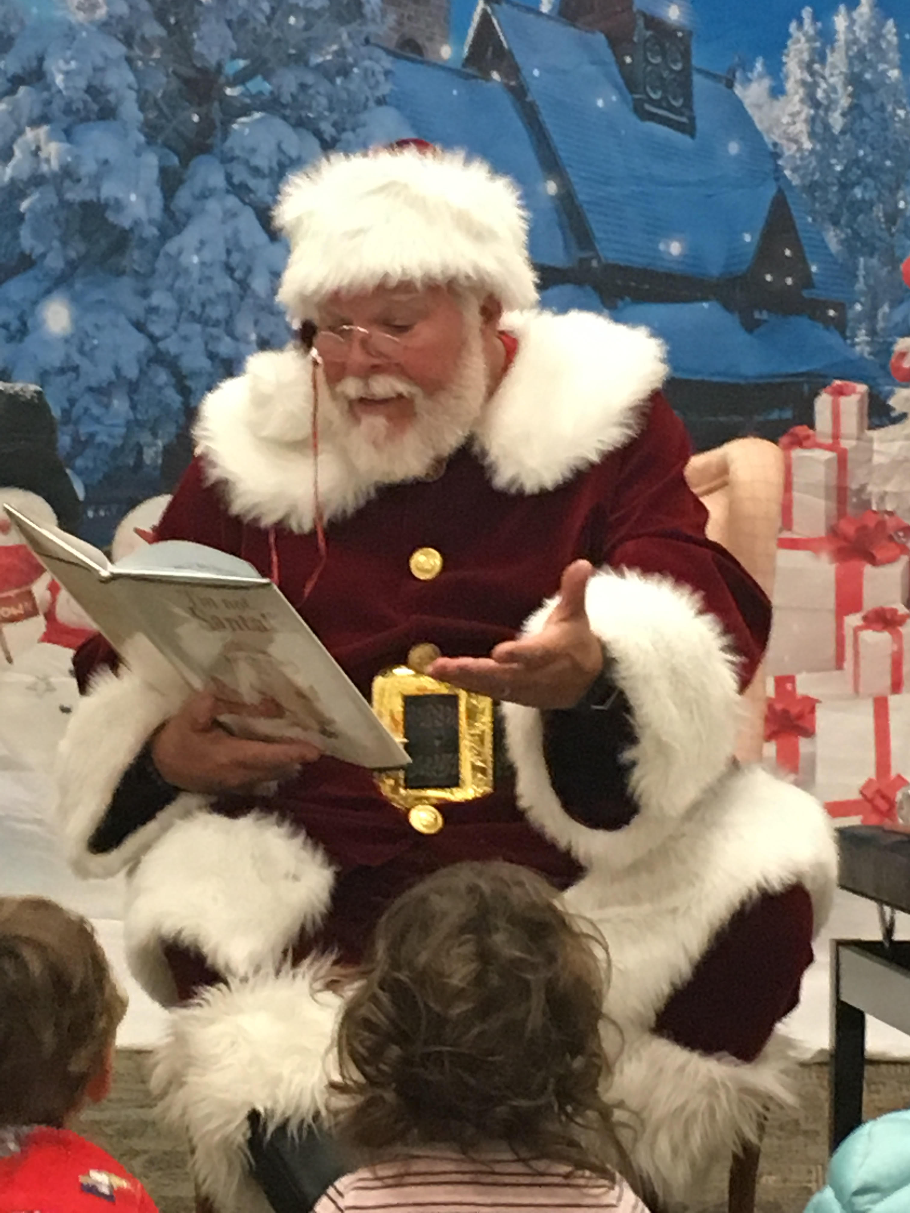 CJ Kringle reading a Christmas story