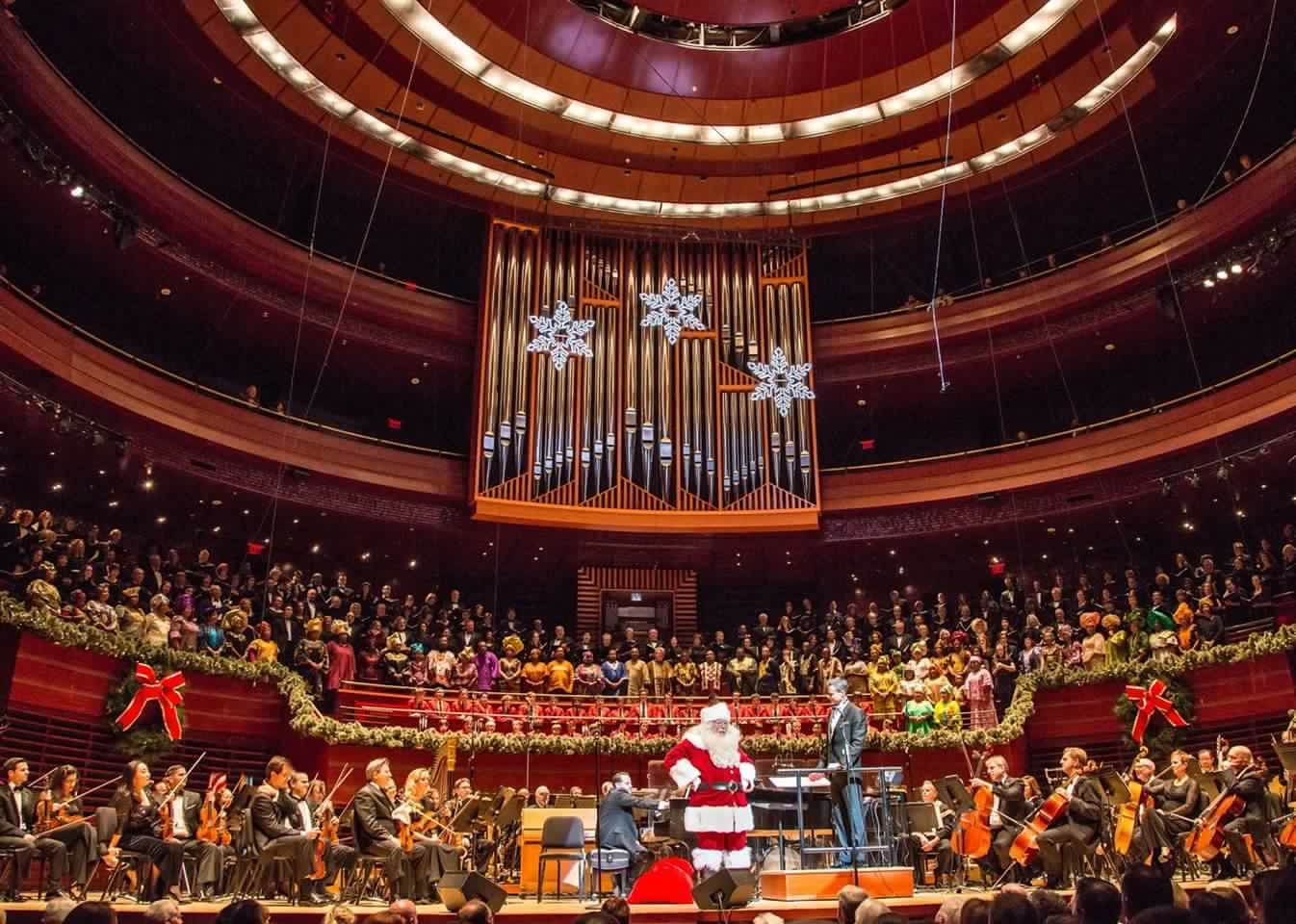 CJ Kringle waving from the Philly Pops stage